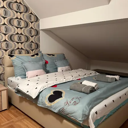Iskra 2 Apartament